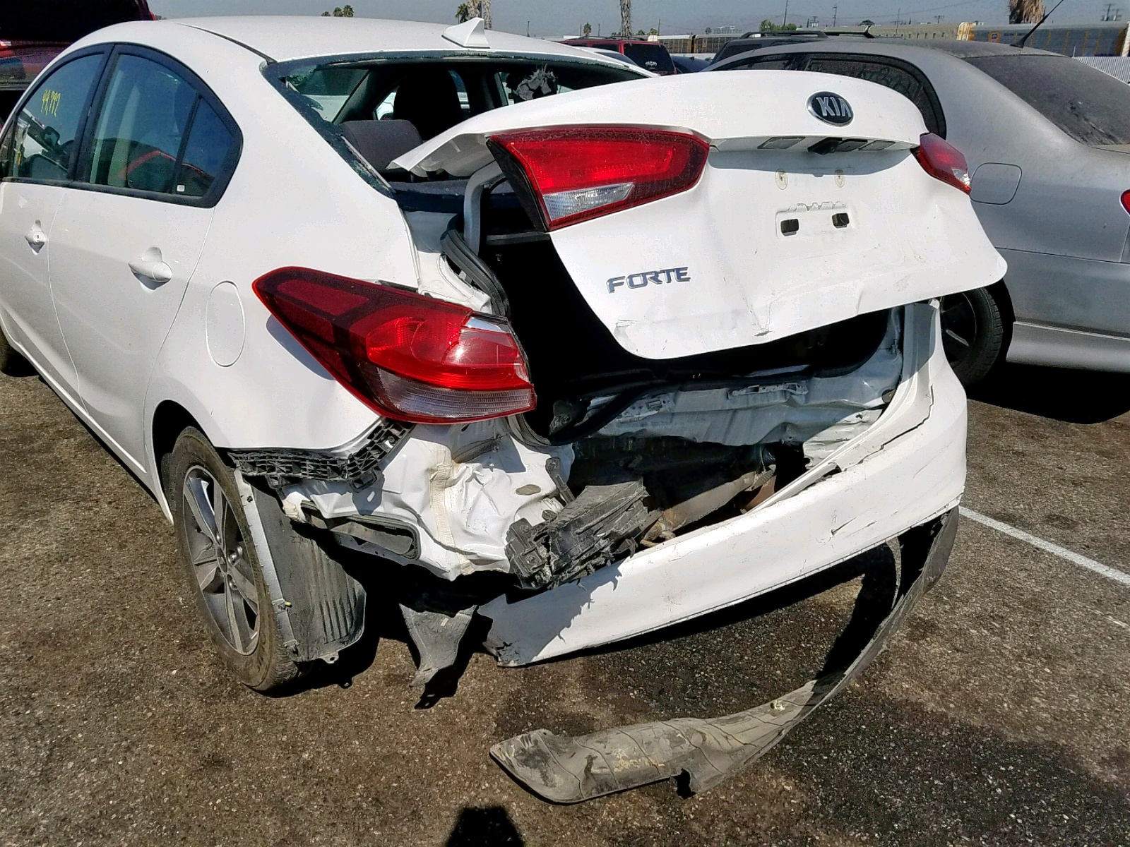 KIA FORTE 2018 — 10