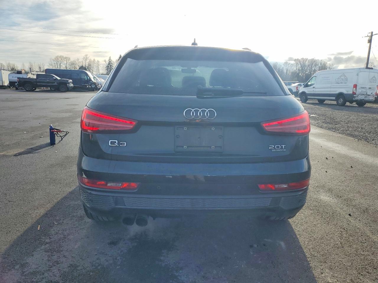 AUDI Q3 2016 — 7