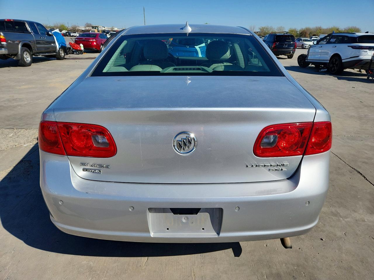 BUICK LUCERNE 2009 — 7