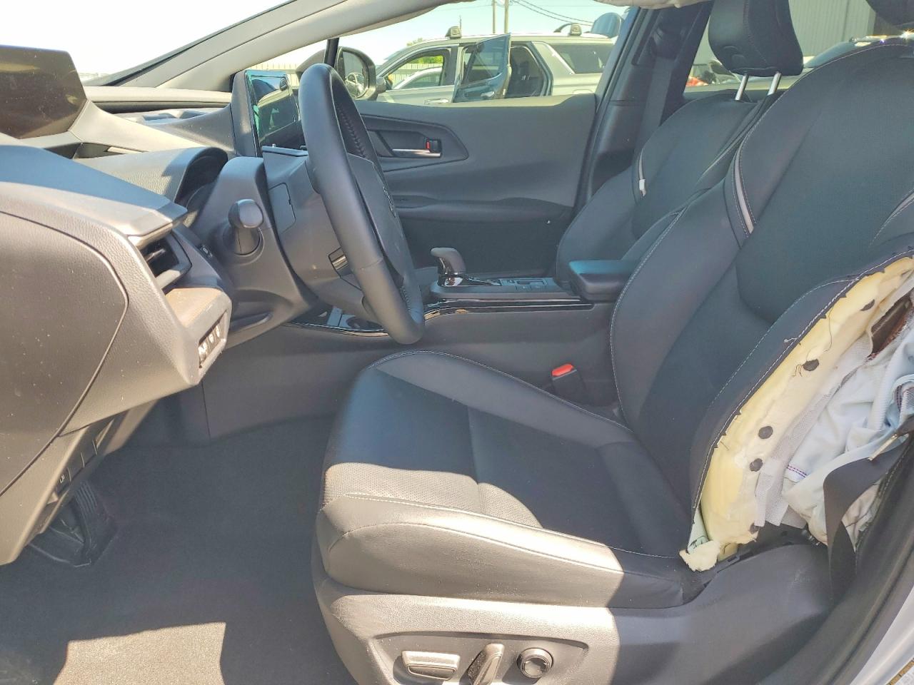 TOYOTA PRIUS 2024 — 8