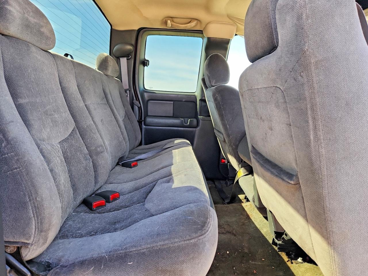 GMC SIERRA 2004 — 11