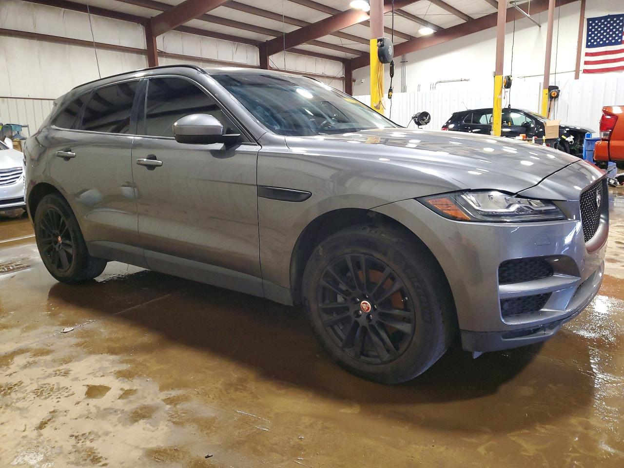 2018 JAGUAR F-PACE PRESTIGE