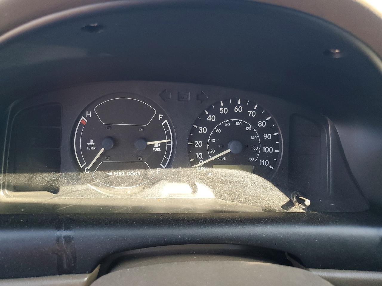 TOYOTA COROLLA 1999 — 10
