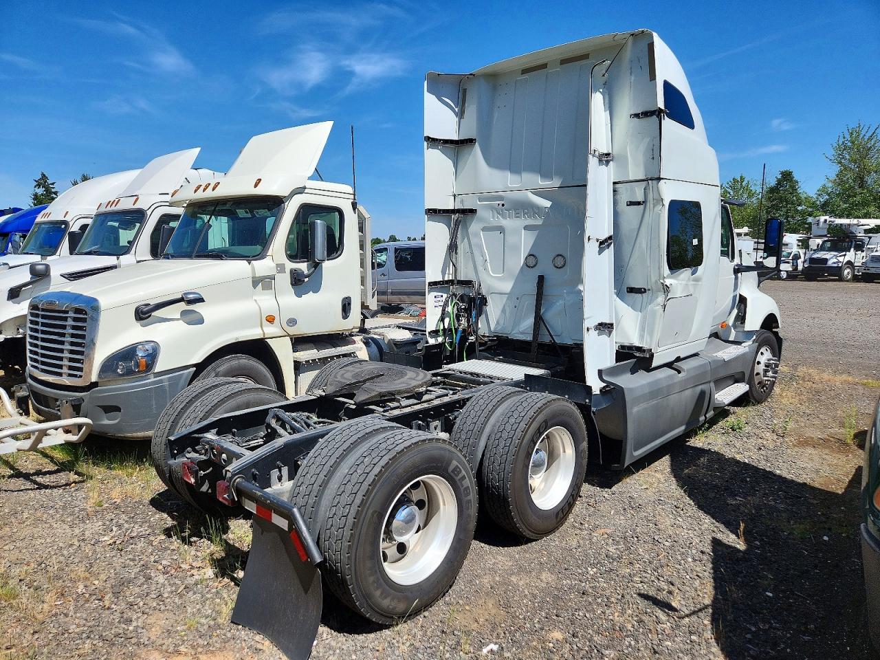 INTERNATIONAL LT625 2019 — 5