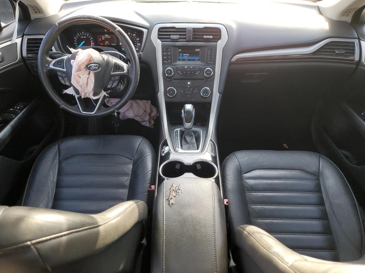 FORD FUSION 2016 — 9