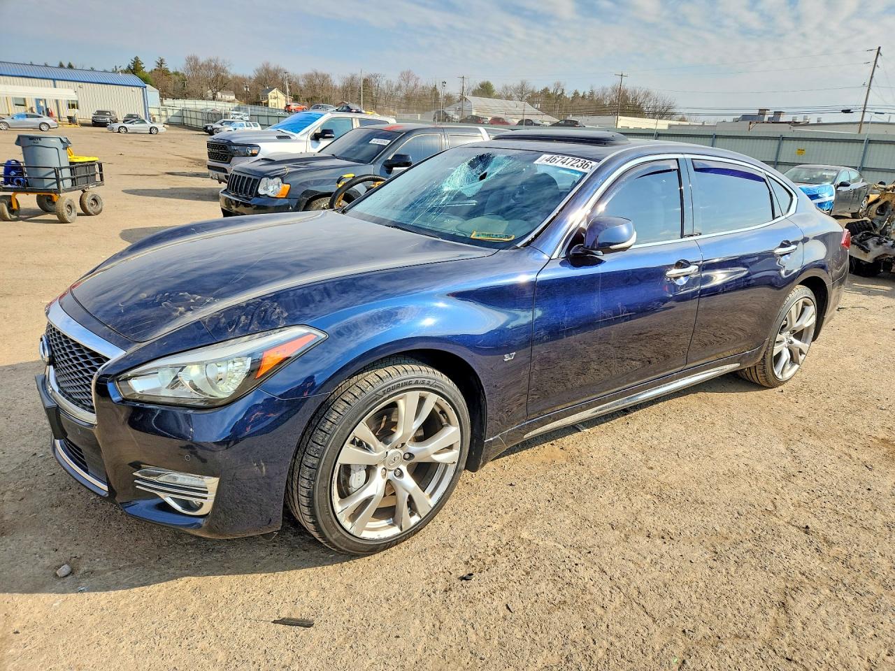 2016 INFINITI Q70L 3.7
