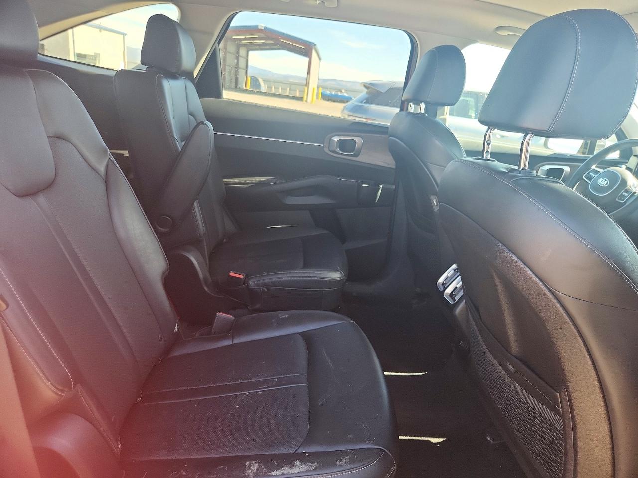 KIA SORENTO 2021 — 11