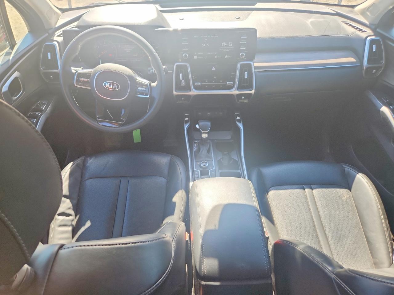 KIA SORENTO 2021 — 9