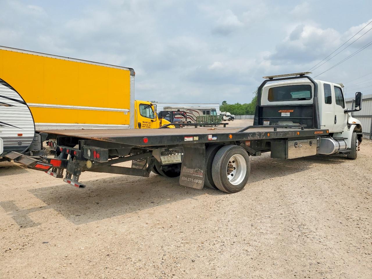 2023 INTERNATIONAL MV607