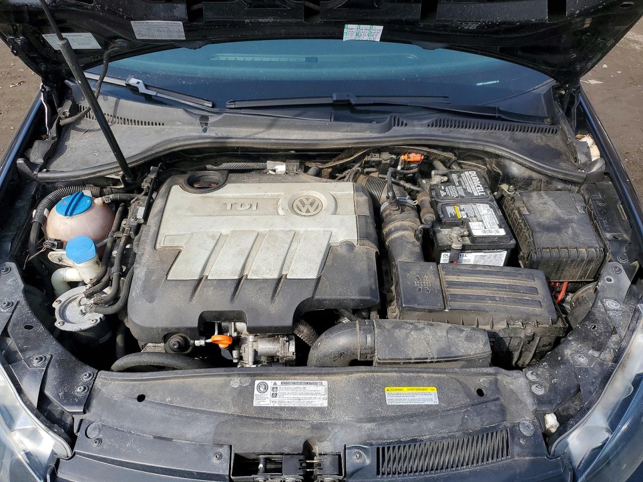 VOLKSWAGEN JETTA 2014 — 12