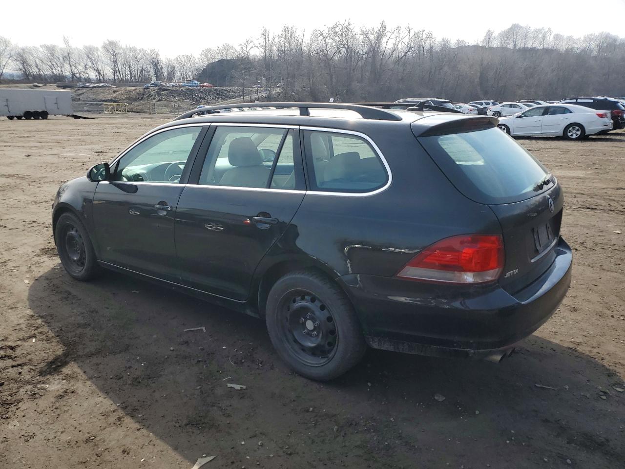 VOLKSWAGEN JETTA 2014 — 3