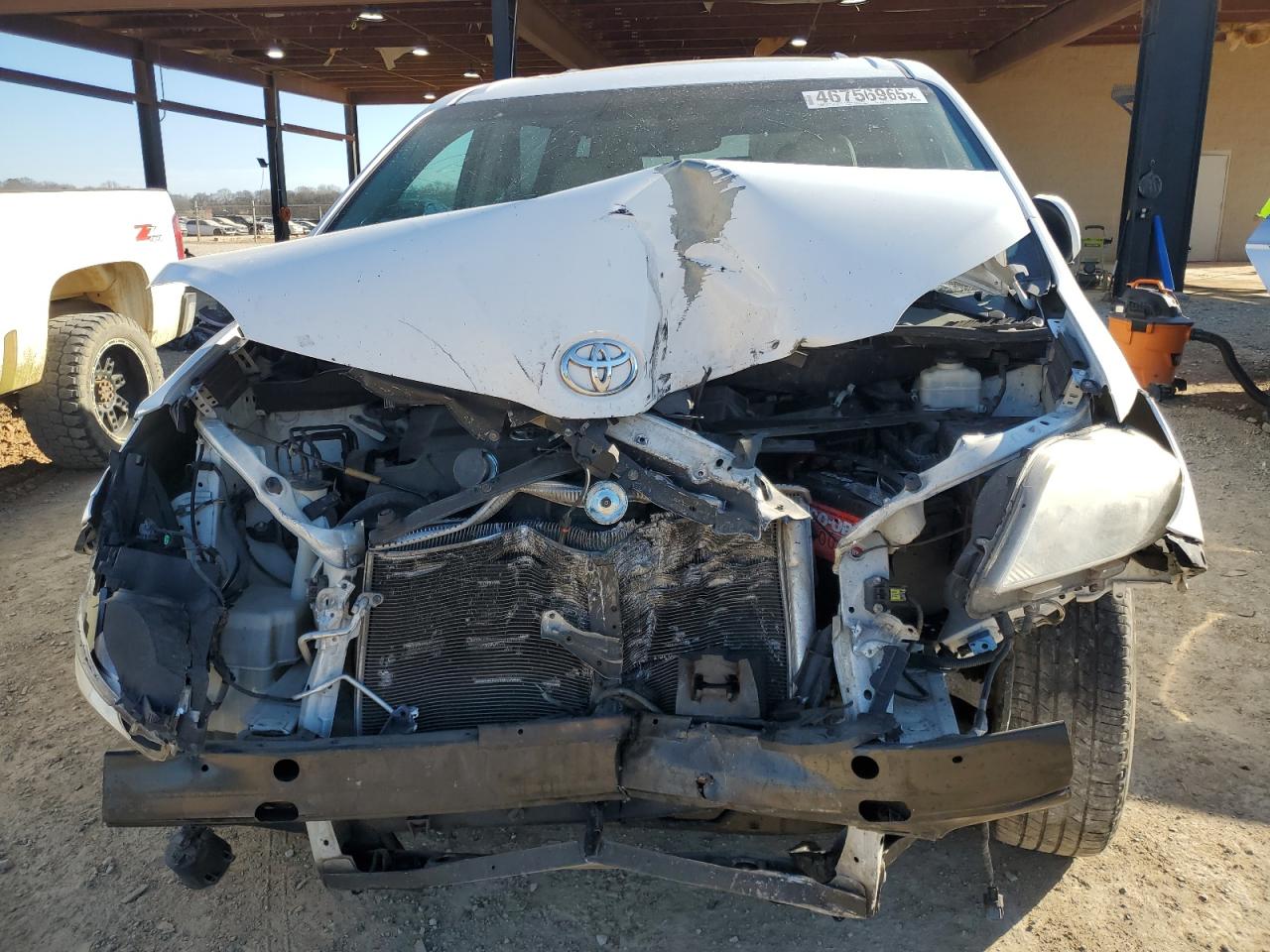 TOYOTA SIENNA 2013 — 6