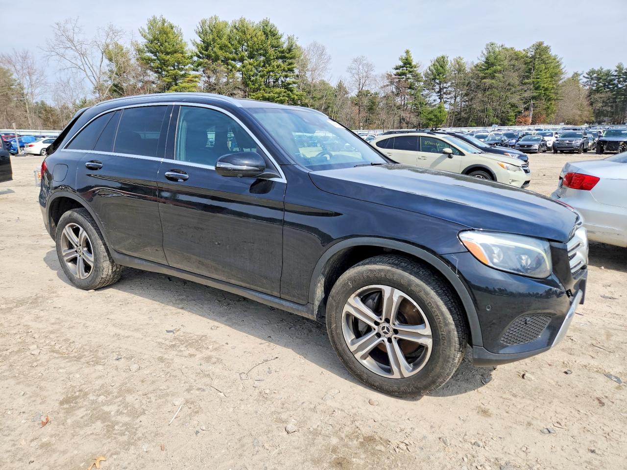 2019 MERCEDES-BENZ GLC 300