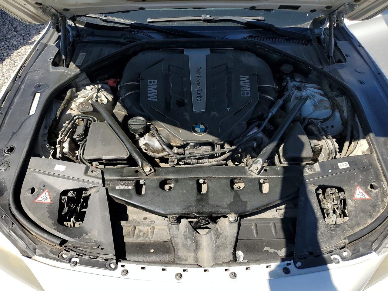 BMW 750 2013 — 12