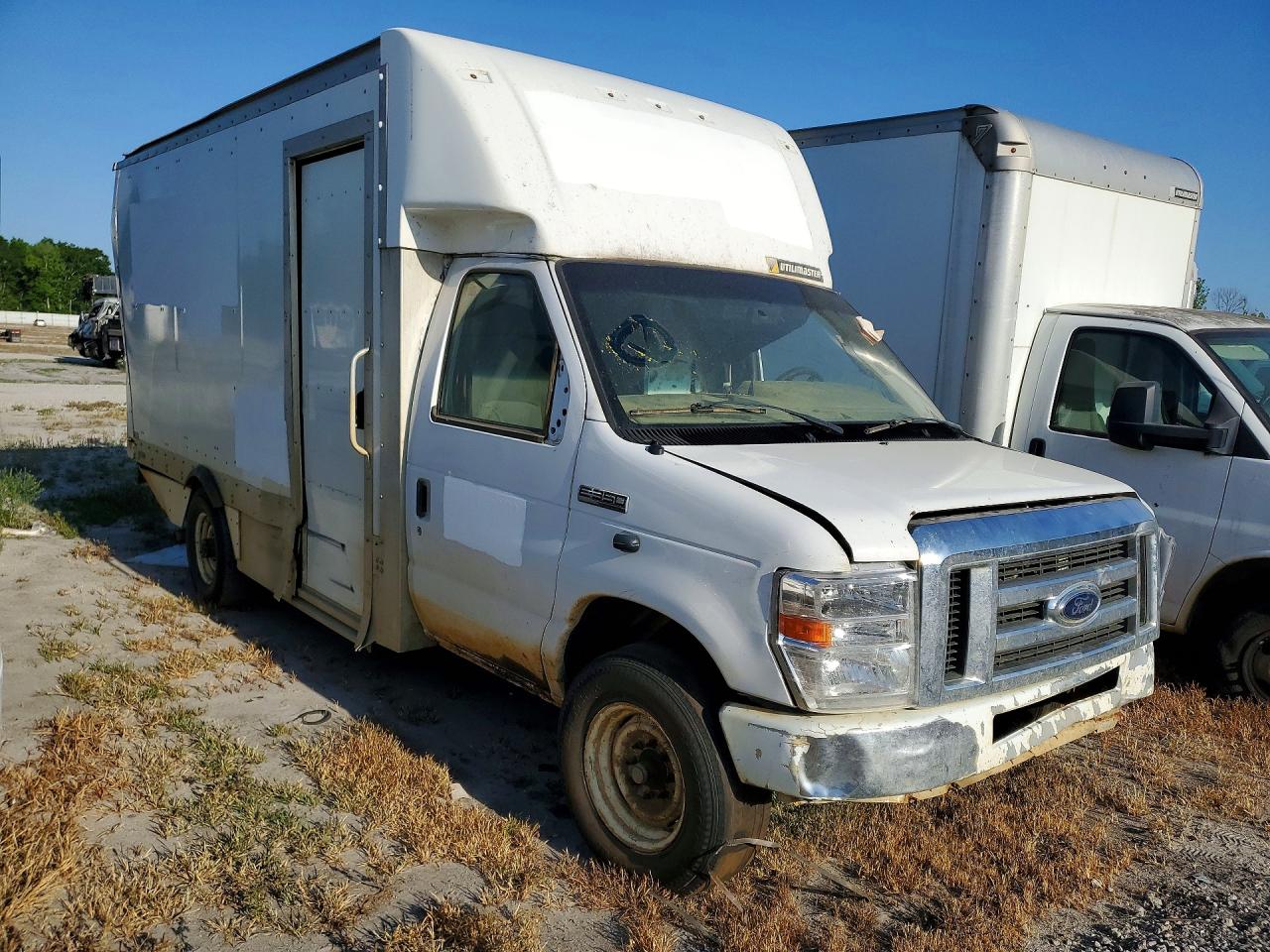 2021 FORD ECONOLINE E350 SUPER DUTY CUTAWAY VAN