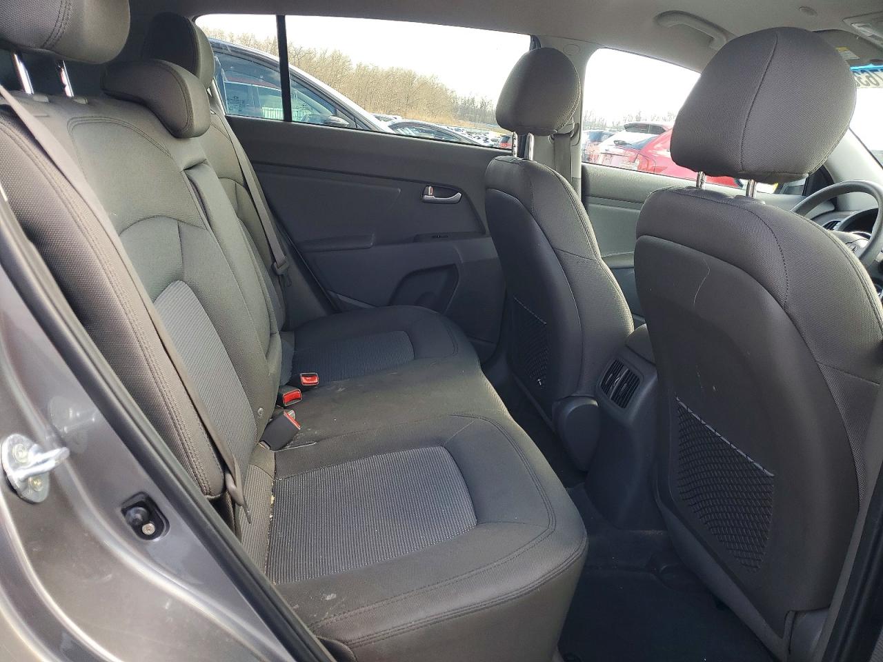 KIA SPORTAGE 2016 — 12