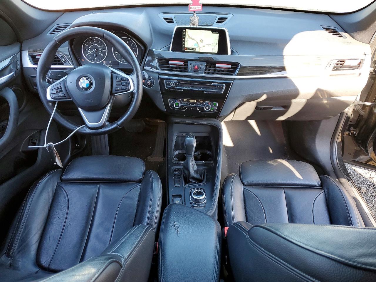 BMW X1 2018 — 9