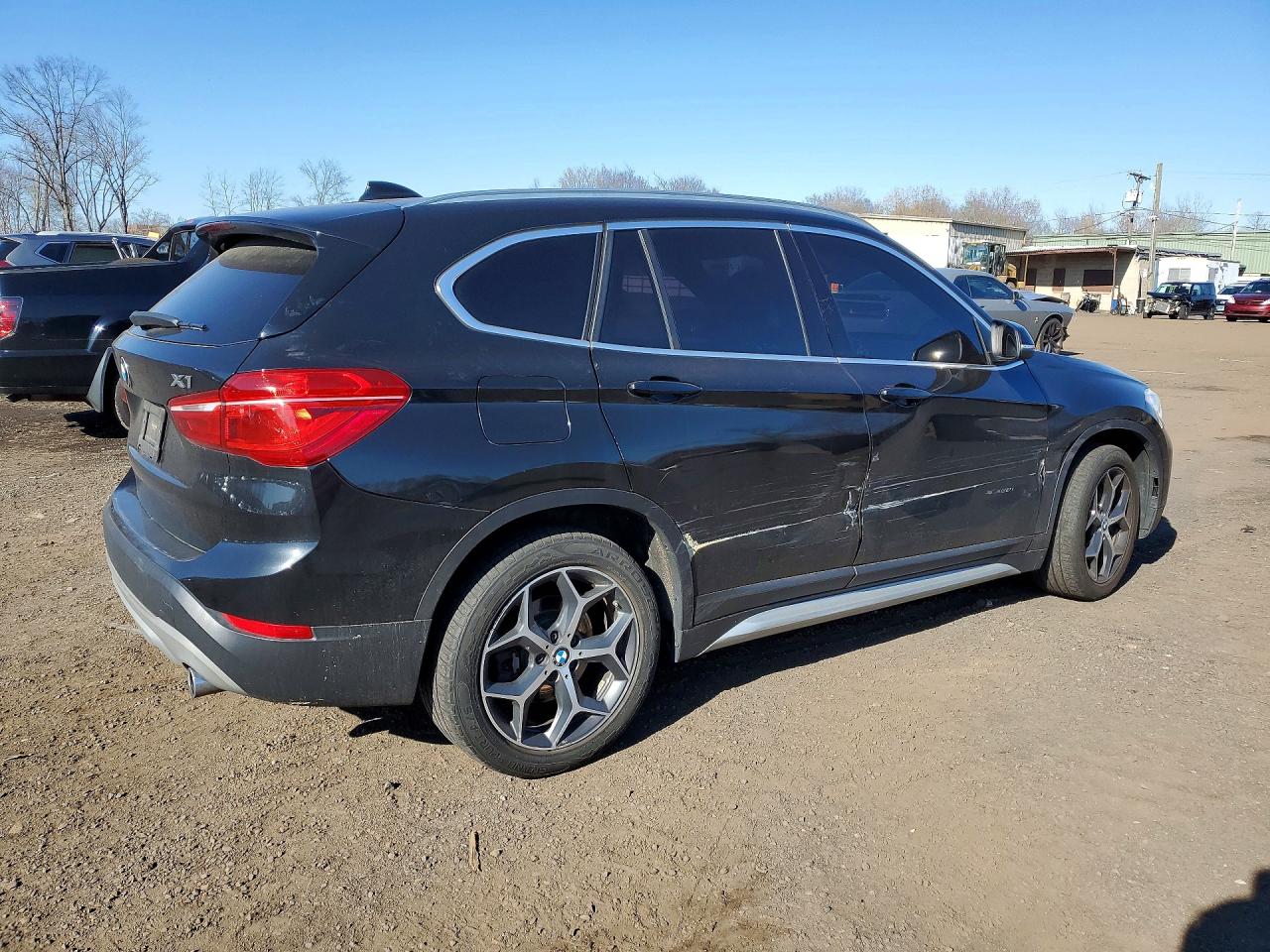 BMW X1 2018 — 4