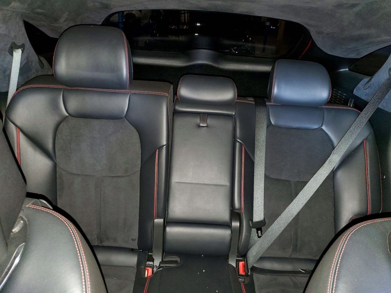 GENESIS GV70 2022 — 11