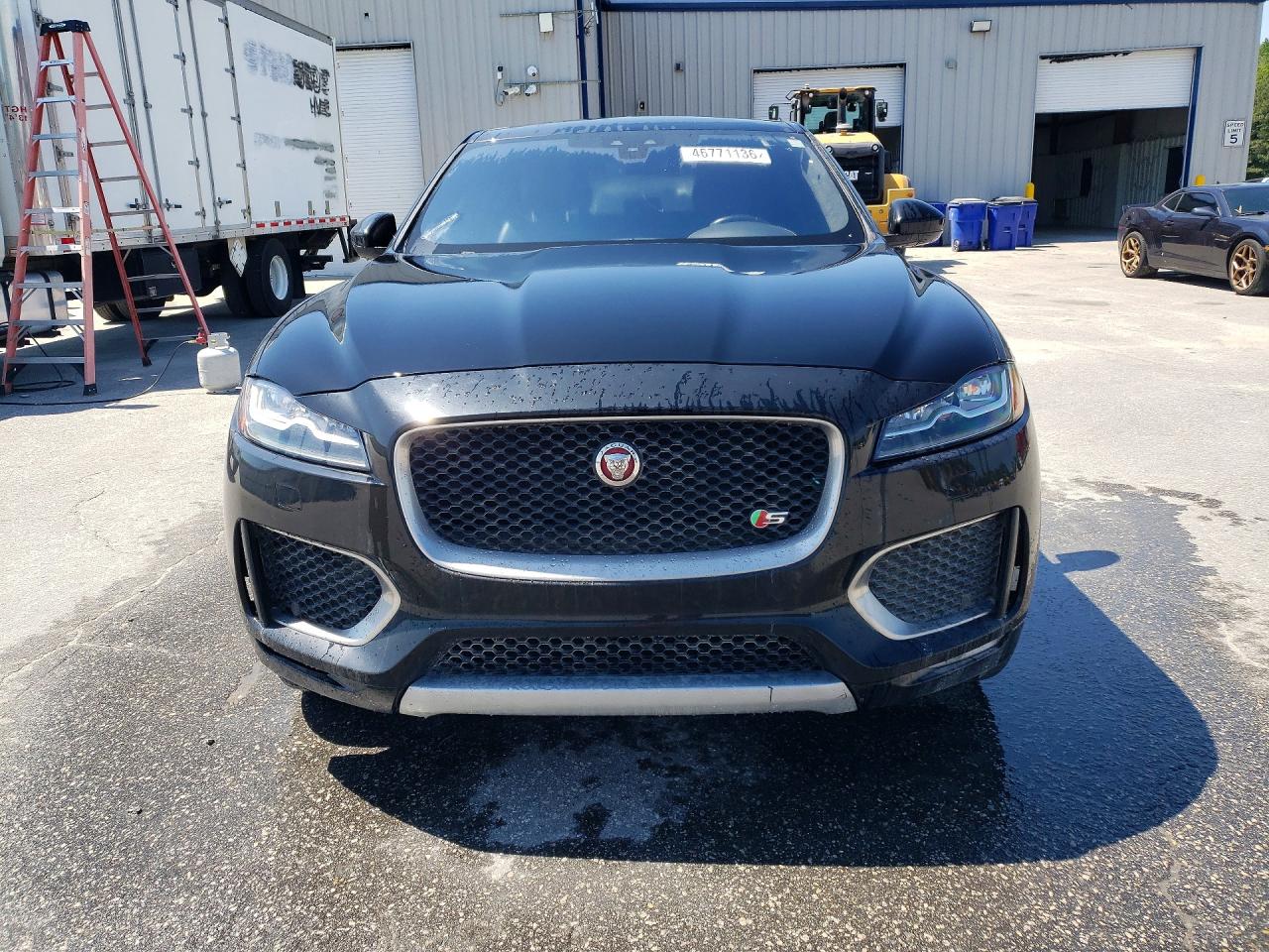 JAGUAR F-PACE 2020 — 6