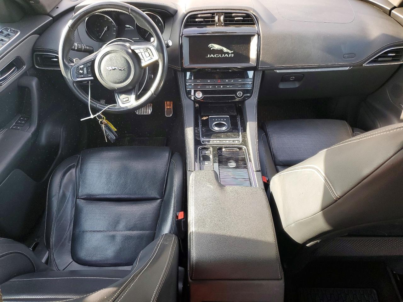 JAGUAR F-PACE 2020 — 9