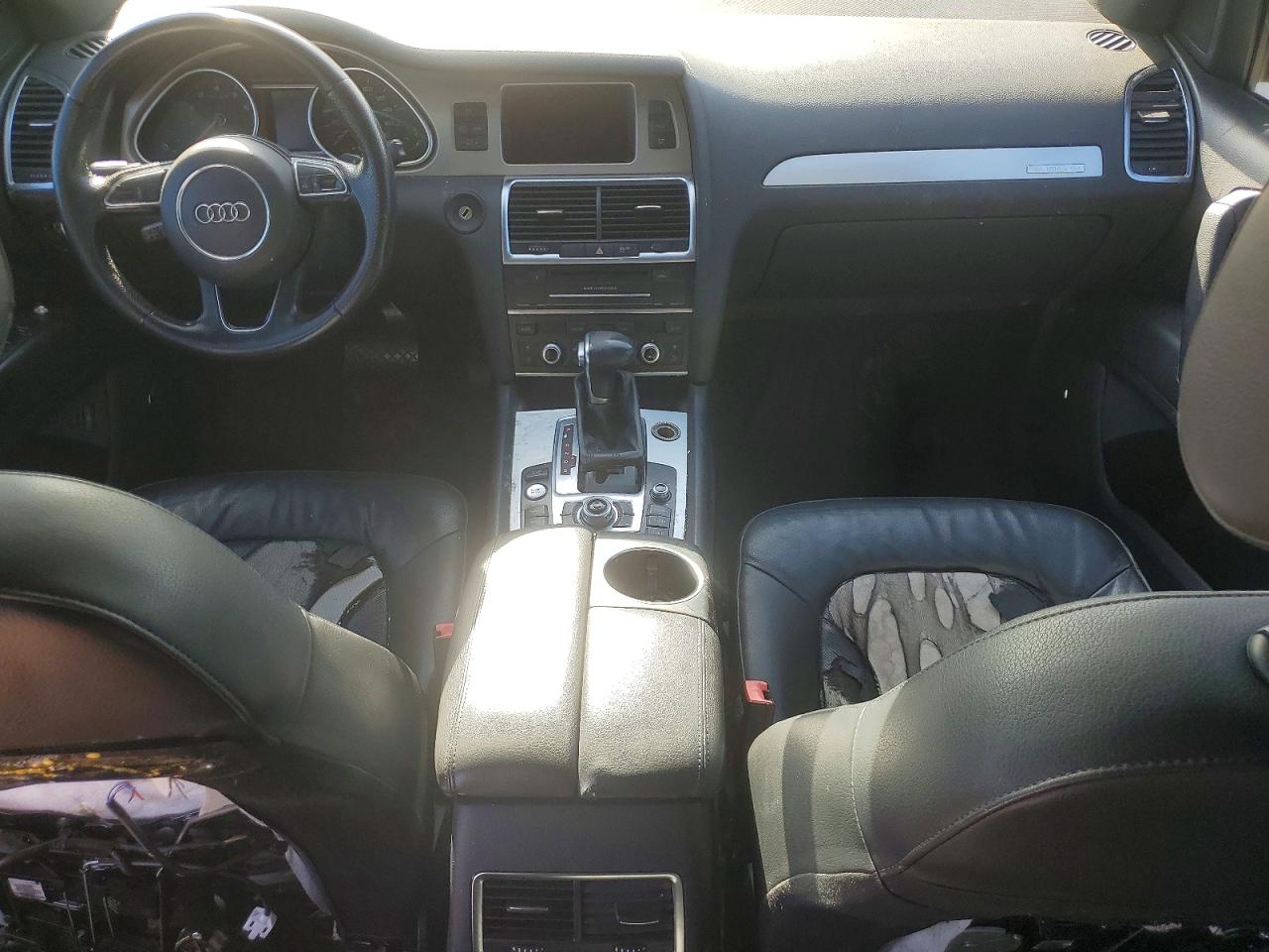 AUDI Q7 2015 — 9