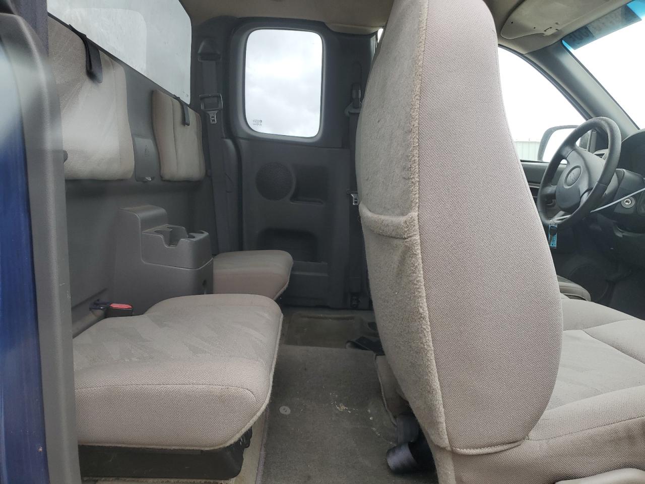 CHEVROLET COLORADO 2005 — 11