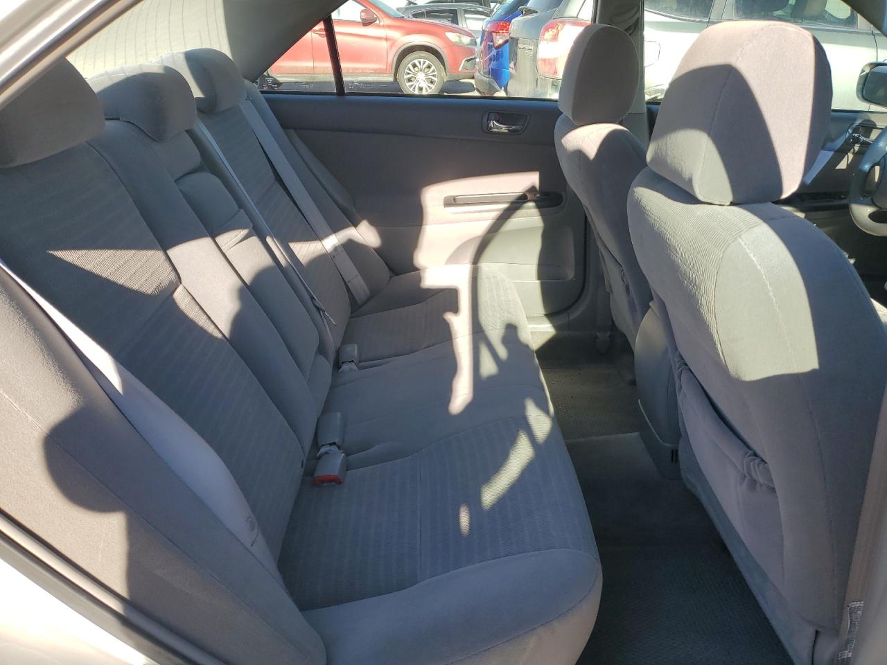 TOYOTA CAMRY 2006 — 11