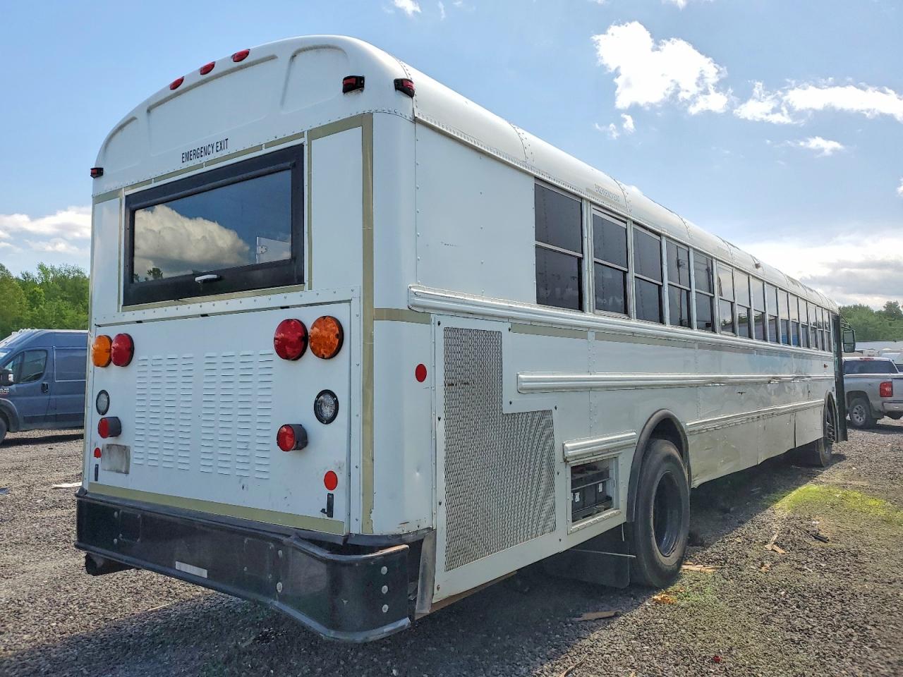 2016 IC CORPORATION 3000 RE