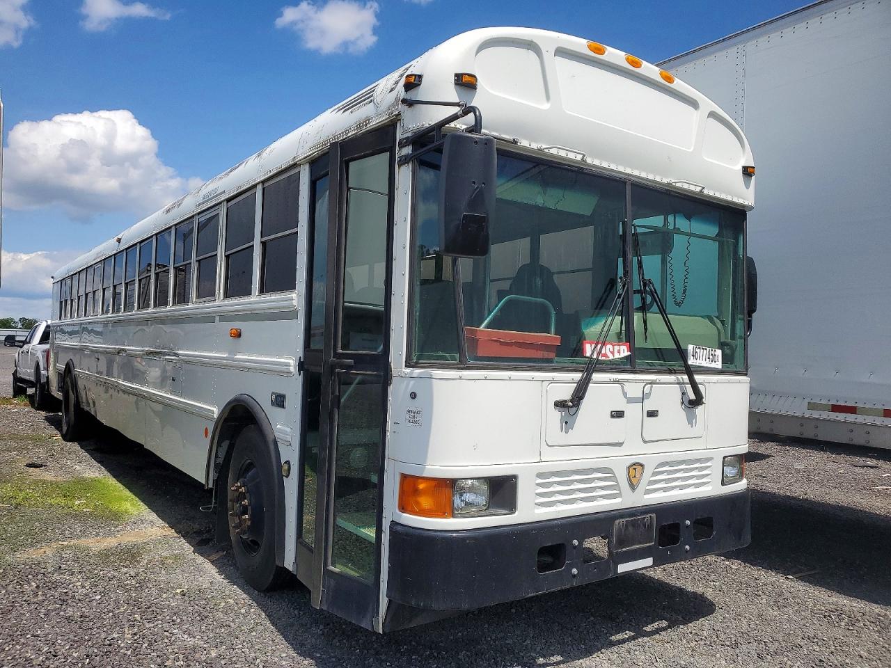 2016 IC CORPORATION 3000 RE
