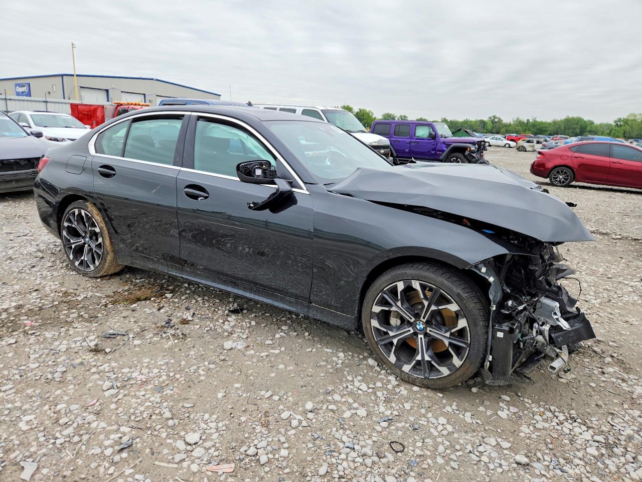 BMW 330XI 2025 — 5