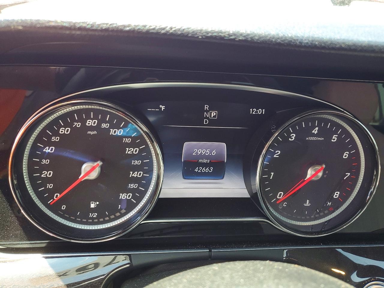 MERCEDES-BENZ E 2019 — 10