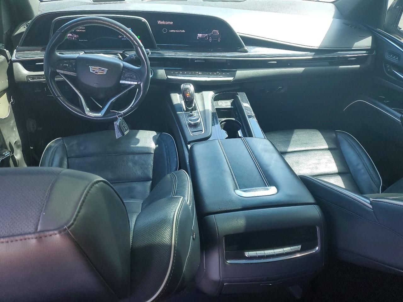 CADILLAC ESCALADE 2021 — 9