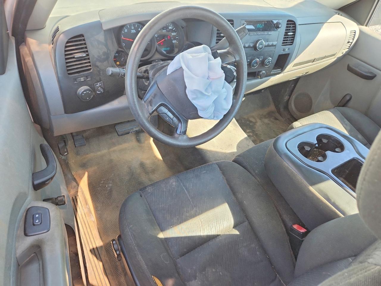 GMC SIERRA 2010 — 9
