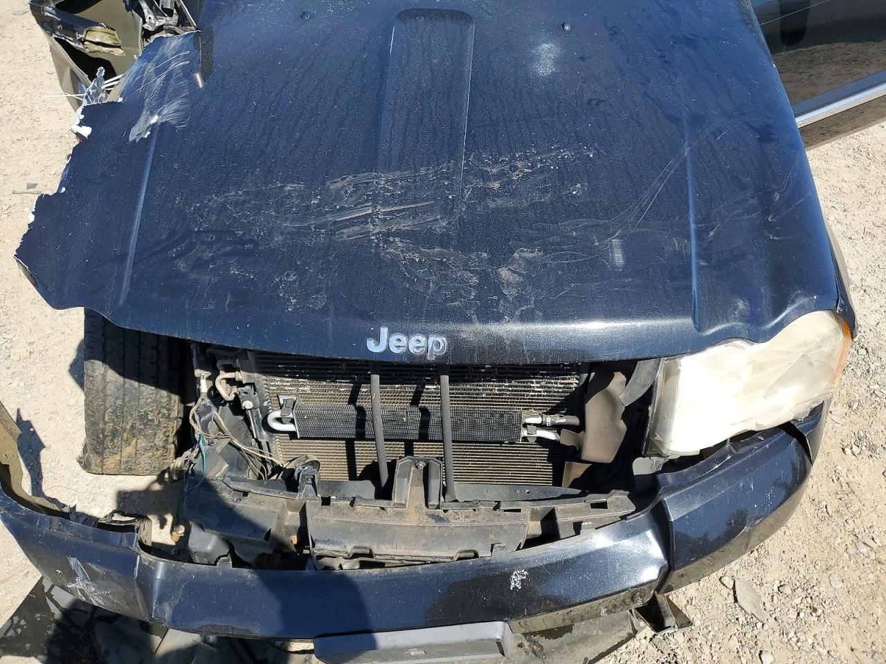 JEEP GRAND CHEROKEE 2010 — 13