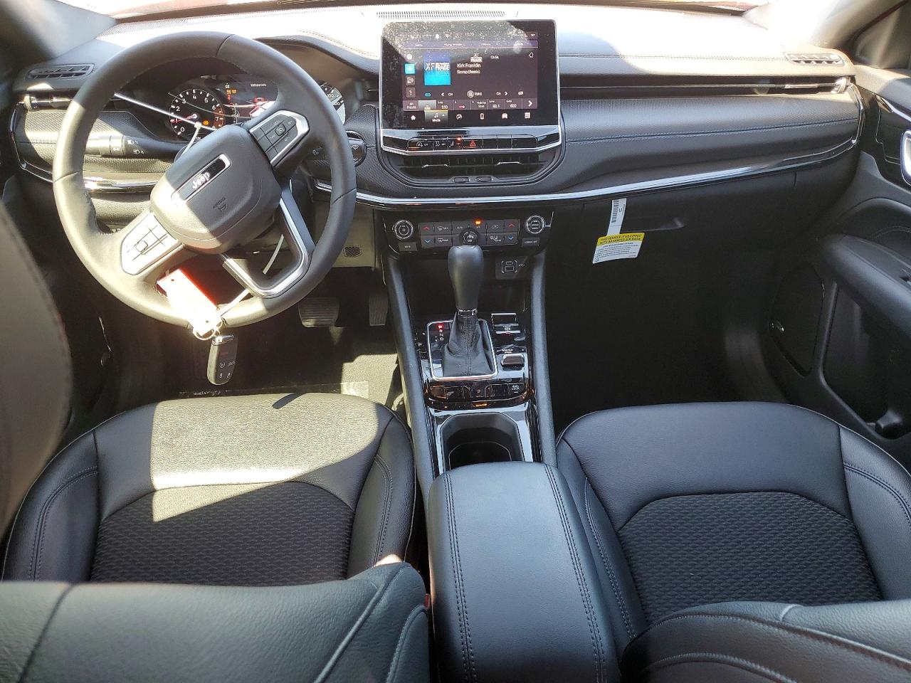 JEEP COMPASS 2025 — 9