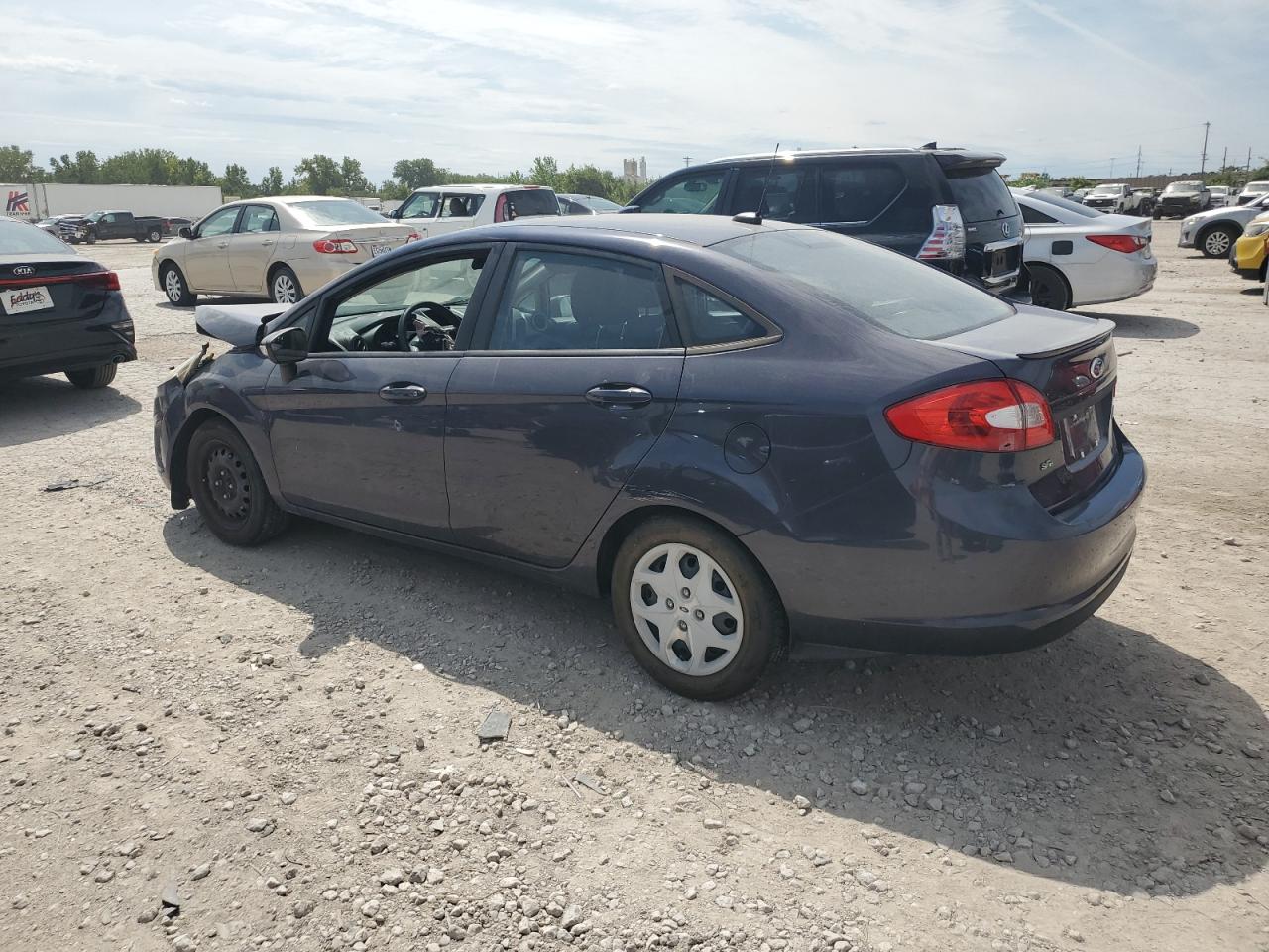 FORD FIESTA SE 2013 — 3