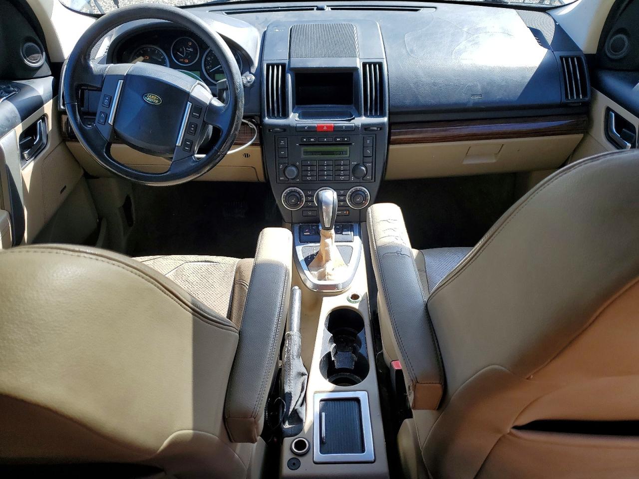 LAND ROVER LR2 2009 — 9