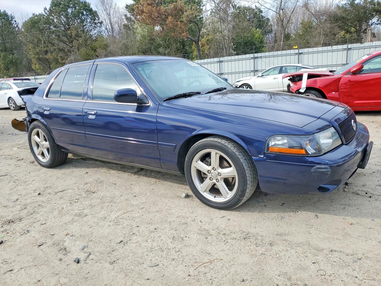 MERCURY MARAUDER 2003 — 5