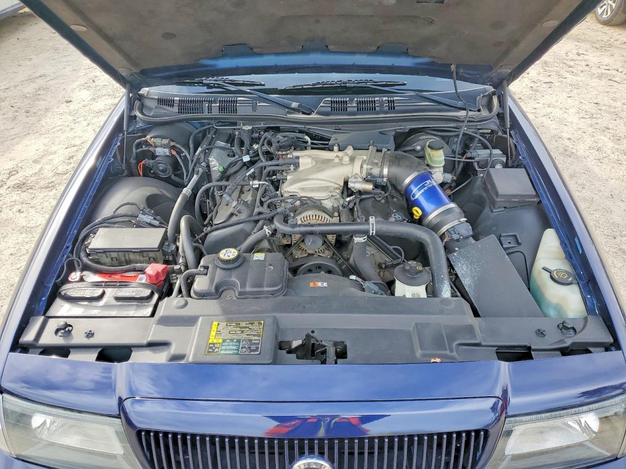MERCURY MARAUDER 2003 — 12