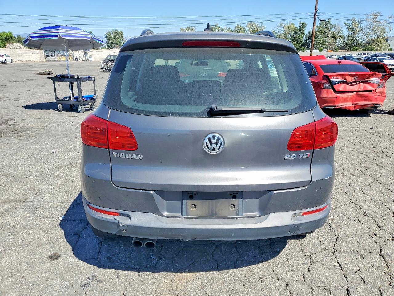 VOLKSWAGEN TIGUAN 2015 — 7