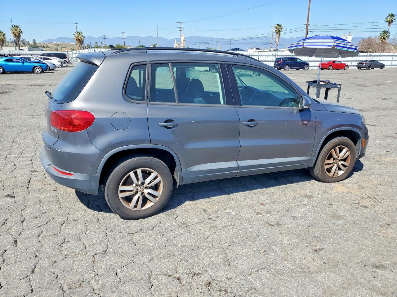 VOLKSWAGEN TIGUAN 2015 — 4