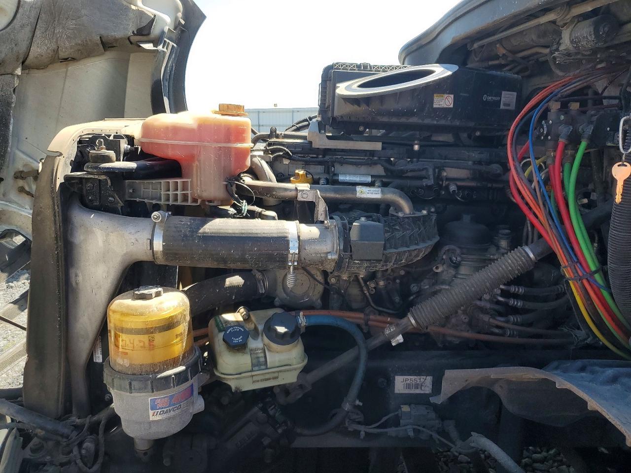 FREIGHTLINER CASCADIA 126 2018 — 8