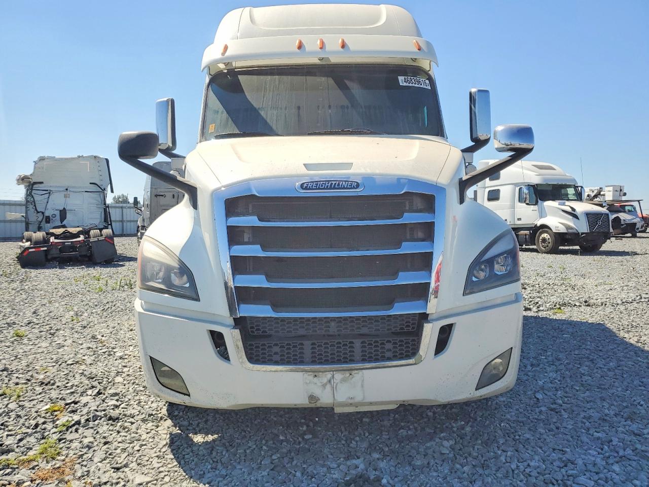 FREIGHTLINER CASCADIA 126 2018 — 10