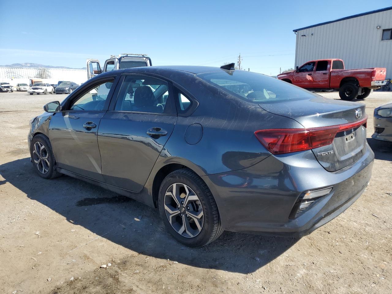 KIA FORTE 2021 — 3