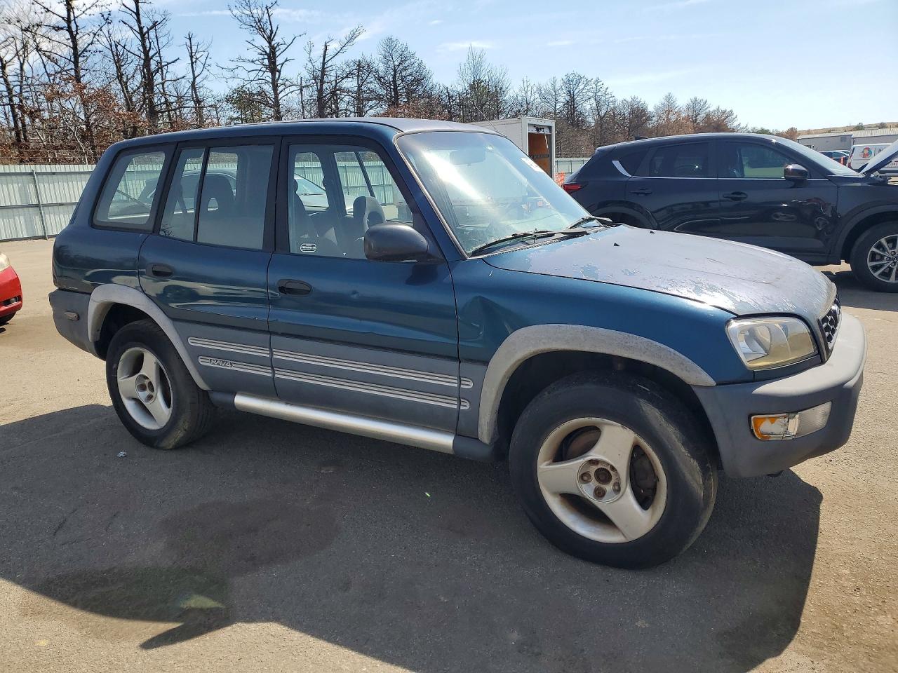 TOYT RAV4 1998 — 5