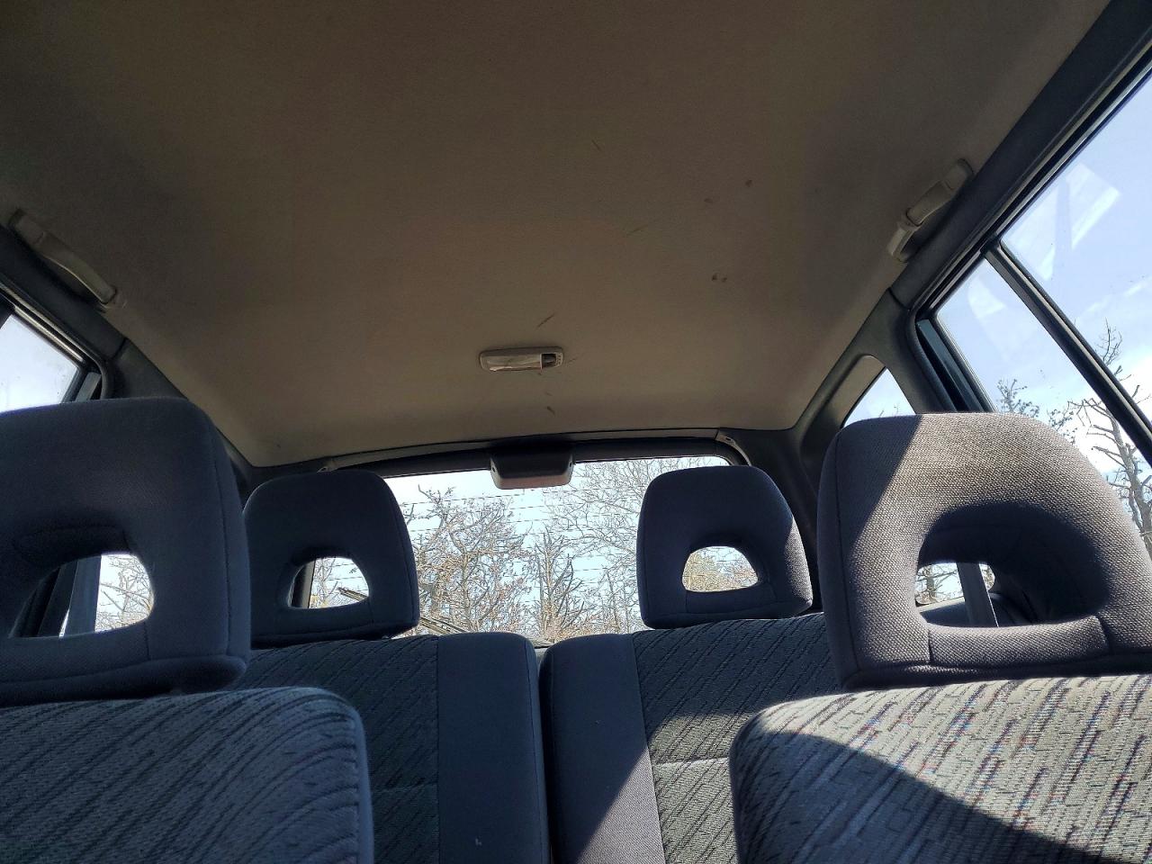 TOYT RAV4 1998 — 11