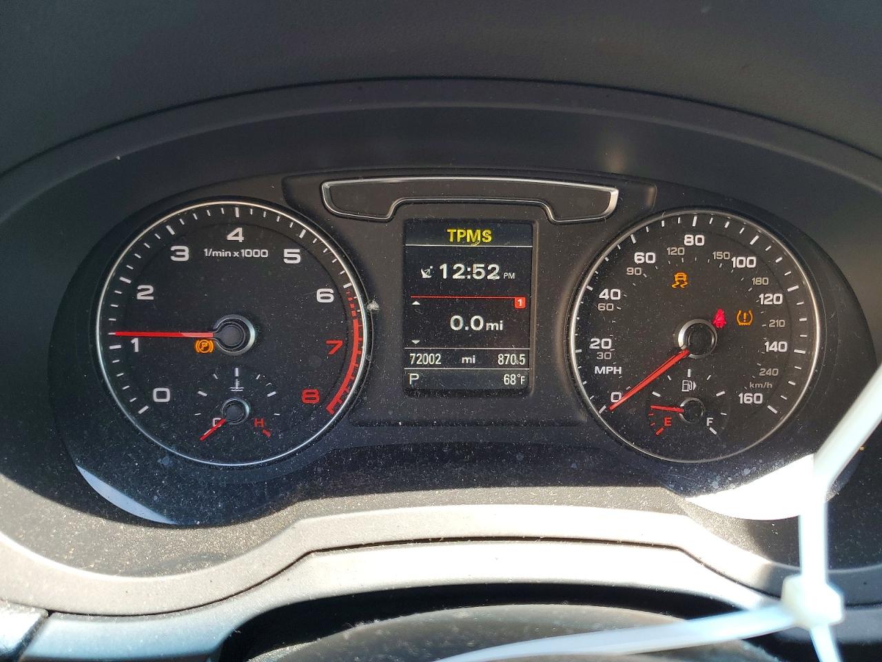 AUDI Q3 2018 — 10
