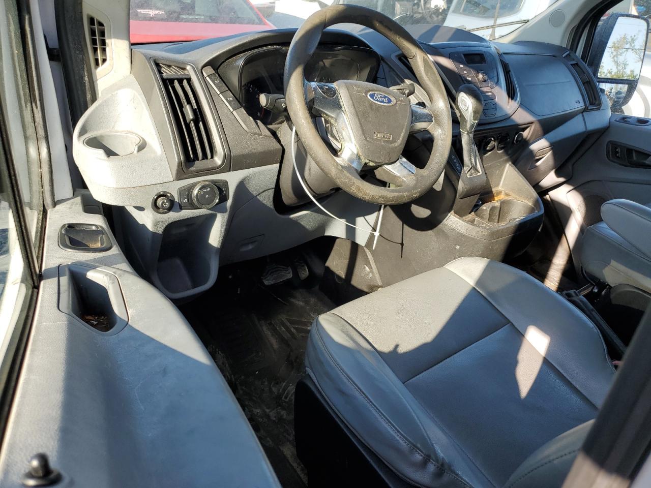 FORD TRANSIT 2016 — 9