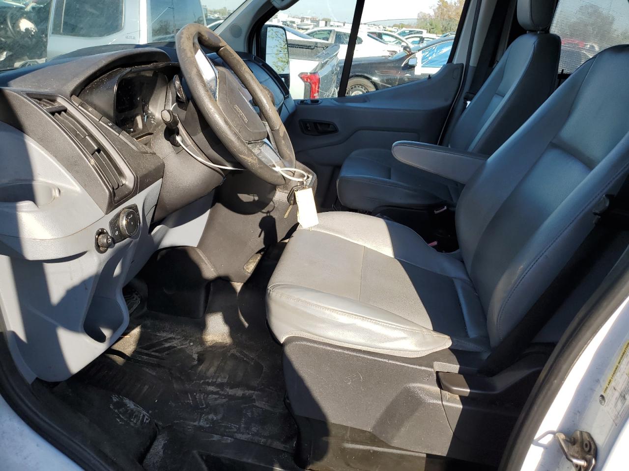 FORD TRANSIT 2016 — 8